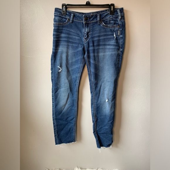 Silver Suki Mid Rise Super Skinny Joga Jeans - Picture 1 of 7